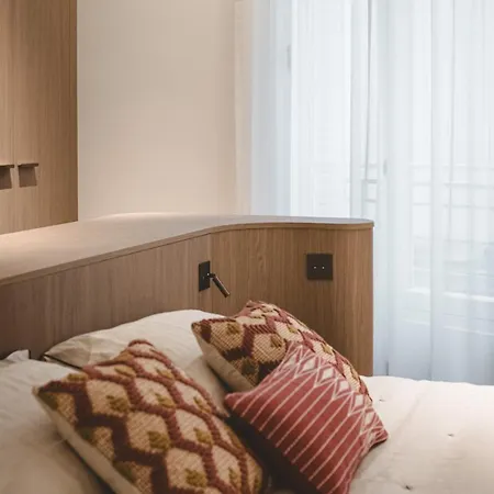 Luxury 3br In Apartment *
